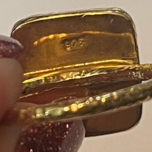 LIKE NEW > 💠 Gold-Tone Faceted Chalcedony Statement Ring - Picture 4 of 8